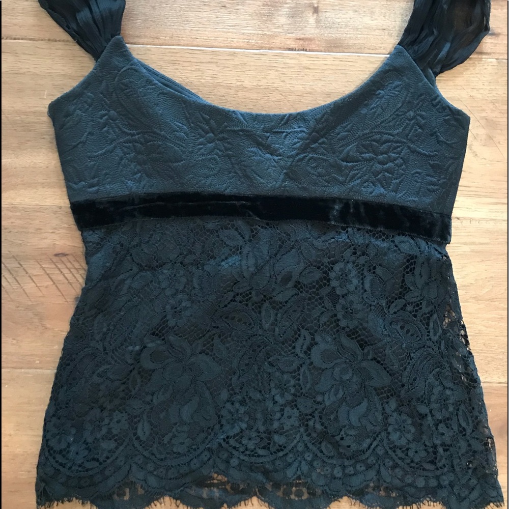 ELIE TAHARI on or off shoulder top